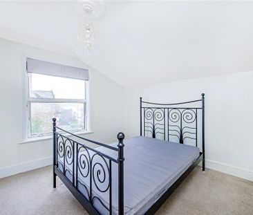 3 bedroom maisonette to rent - Photo 4