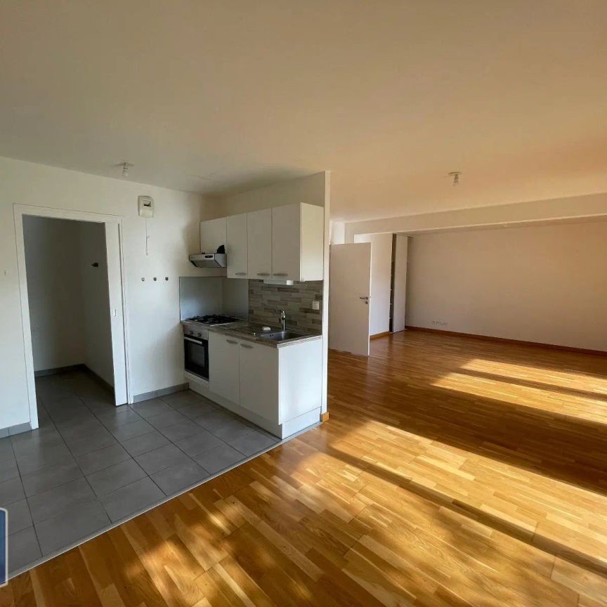 Appartement à louer 3 pièces 75.1m² - Photo 1
