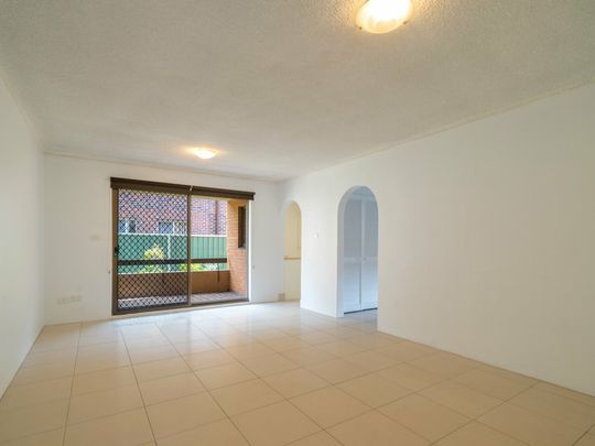 Charming Two-Bedroom Unit by the River - Photo 1