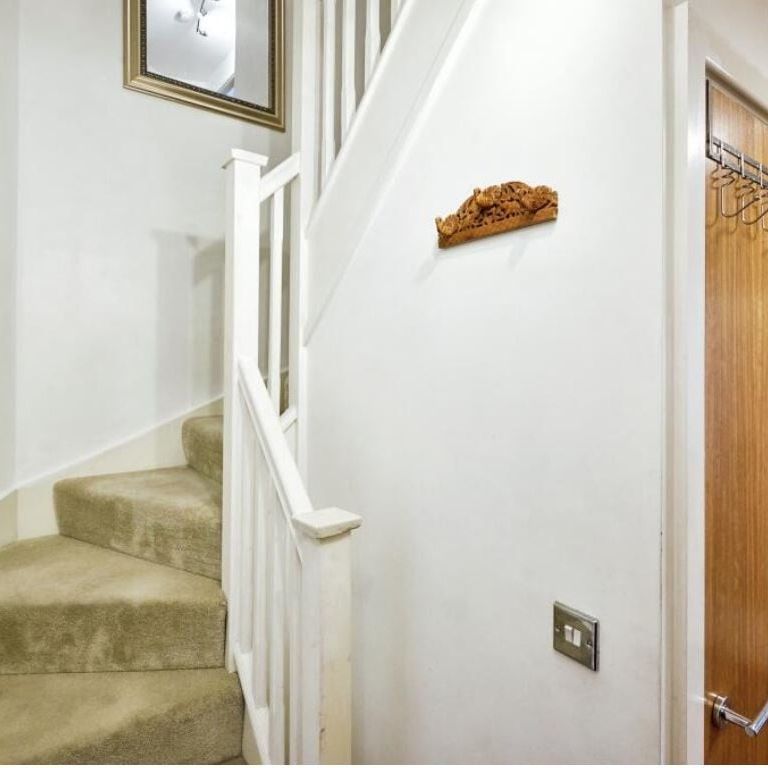 2 Bed Flat, Mason Way, B15 - Photo 1