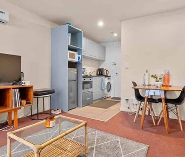 Tidy One-bedroom In the City - Photo 2