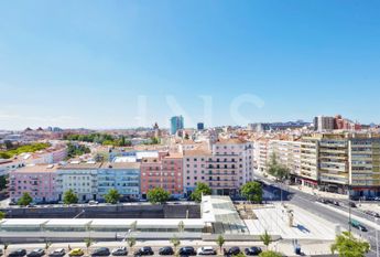 Apartamento T5 em Lisboa