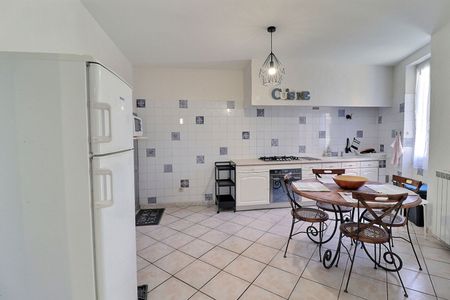 CHAMBRE 14M² AVEC SALLE D'EAU COMMUNE - Photo 5