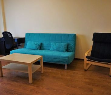 Apartament de inchiriat in Ploiesti, zona Parcul Mihai VIteazul - Photo 2
