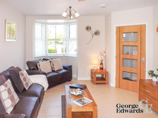 3 bedroom townhouse to rent - Photo 1