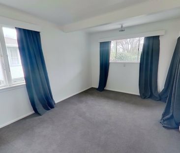 Easy living with great location - Photo 2