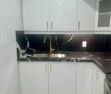 For Lease - 5349 Tenth Line Unit# Basement, Mississauga, Ontario - Photo 1