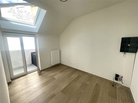 Appartement te huur - Foto 3