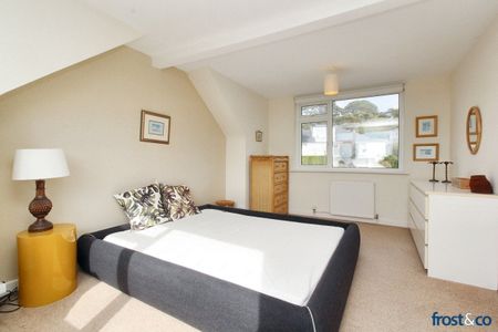Kimberley Road, Lower Parkstone - Photo 2