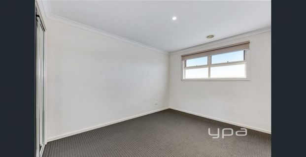 2/5 Stratheden Court, Sydenham - Photo 1