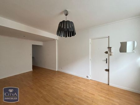 Location Appartement 1 pièce 26m² BORDEAUX 33000 - Photo 4