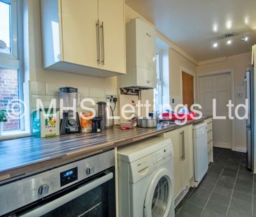 4 Bedroom Mid Terraced House for rent in Grimthorpe Street - Photo 3