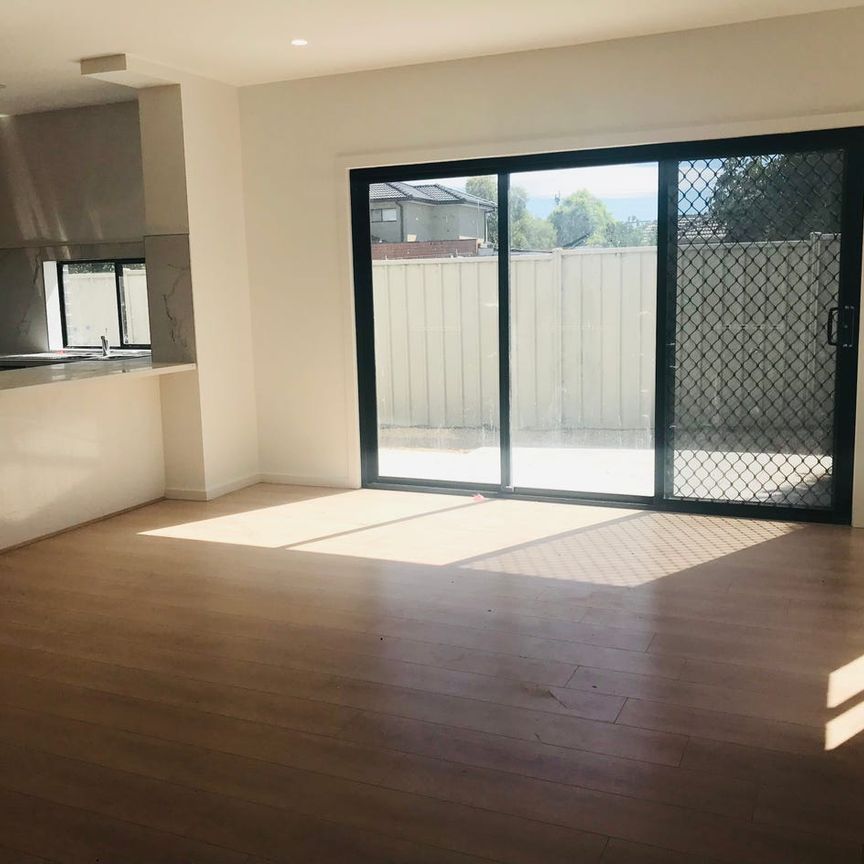 Luxury Living - Photo 1