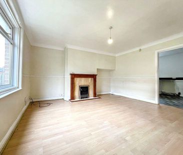 3 bed terraced house to rent in SR8 - Photo 3