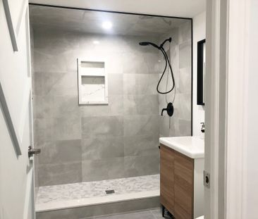 For Lease - 38 Wishing Well Drive Unit# C, Toronto, Ontario - Photo 3