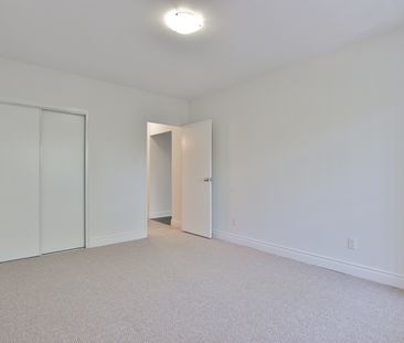 2 Bedrooms Open Concept - Photo 6