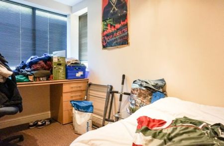 3 Bedroom Flat for rent in Ash Road - Photo 3