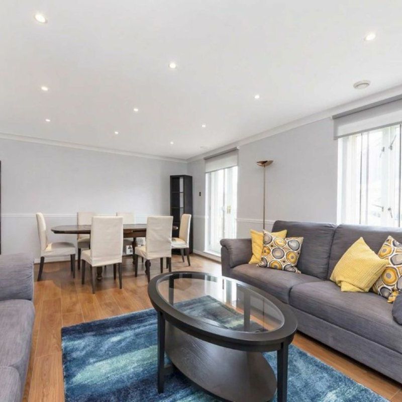 Russell Road, West Kensington, W14 - Photo 1