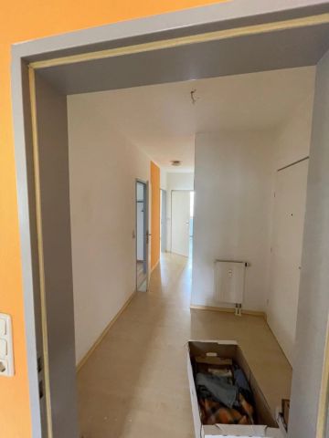 Gut aufgeteilte 3-Zimmer-Wohnung mit möblierter Küche und Balkon in ruhiger Wohnlage in Obernberg - Foto 4