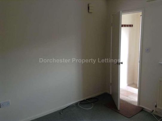 Sandringham Court, Dorchester, DT1 - Photo 1