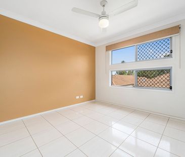 Stylish & Convenient 1-Bedroom Townhouse - Photo 6