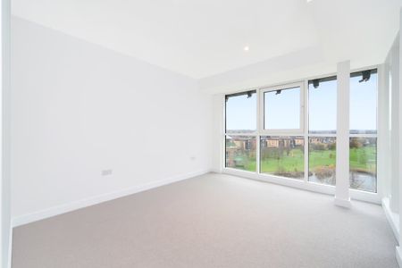 Astell Road Kidbrooke SE3 - Photo 5