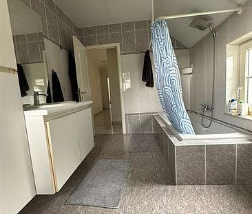 Ruim appartement met tuin en twee slaapkamers in Alken - Foto 3