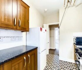 Dumbarton Road, Scotstoun, Glasgow, G14 - Photo 2