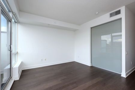 For Lease - 7608 Yonge Street Unit# 516, Vaughan, Ontario - Photo 5