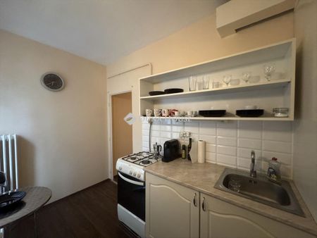 Kiadó újszerű állapotú panel lakás - Pécs - Fotó 4
