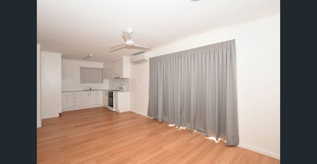 NEAT TWO BEDROOM UNIT! - Photo 1