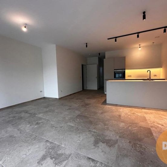 Appartement te huur - Foto 1