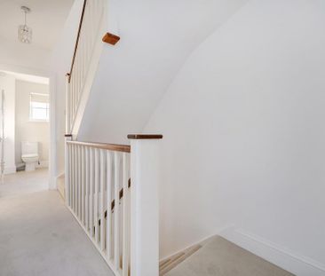 5 bedroom end of terrace house to rent - Photo 6