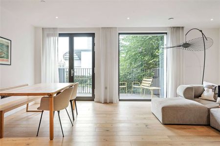 Three bedroom modern apartment near the City. - Photo 4