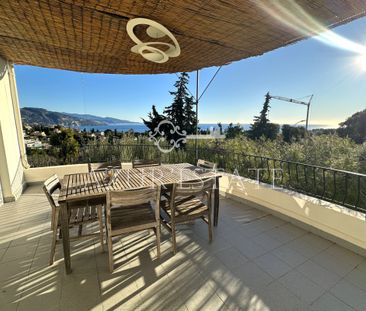 ROQUEBRUNE CAP MARTIN/HAMEAU : VILLA AVEC PISCINE VUE MER - Photo 1