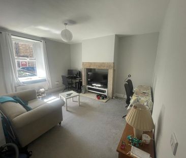 2 bedroom terraced house to rent - Photo 6