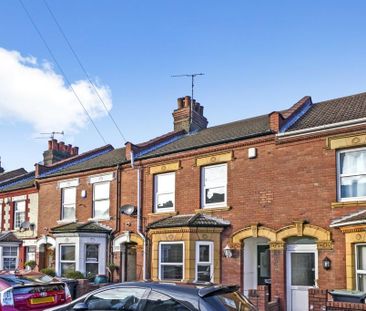 1 bedroom in a house share to rent - Photo 6