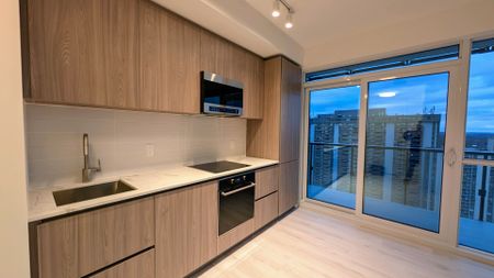 For Lease - 120 Broadway Avenue Unit# 2302, Toronto, Ontario - Photo 4