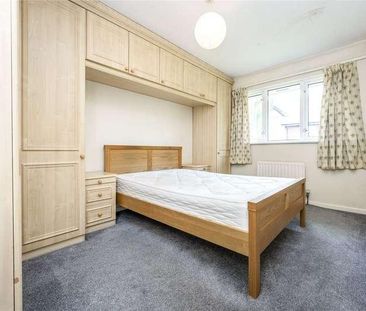 Cherry Court, Uxbridge Road, Pinner, HA5 - Photo 4