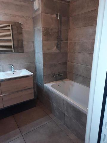 Location Appartement 3 pièces 64m² LIMONEST 69760 - Photo 4