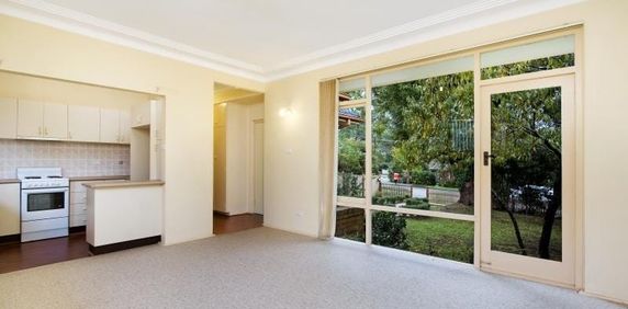80 Edgeworth David Avenue, Wahroonga - Photo 2