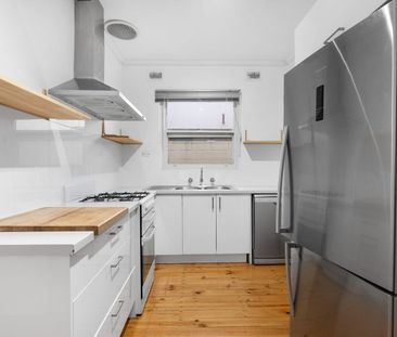 Stylishly Updated Home with Spacious Living & Modern Comforts - Photo 6