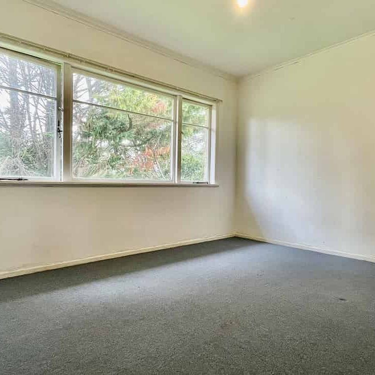 3 Bedroom House in Papatoetoe - Photo 1