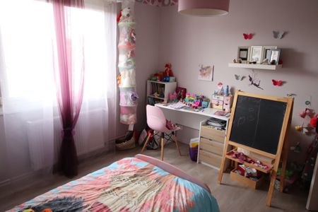 MAISON - 88.5 m2 - 5 pièces rue GalliÃ¨ni à SARREGUEMINES 57200 - Photo 3