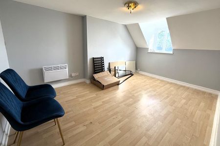 1 bedroom flat to rent - Photo 2