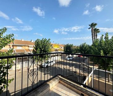 3-BEDROOM SEMI-DETACHED HOUSE FOR RENT IN LOS ALCÁZARES - MURCIA - Photo 6