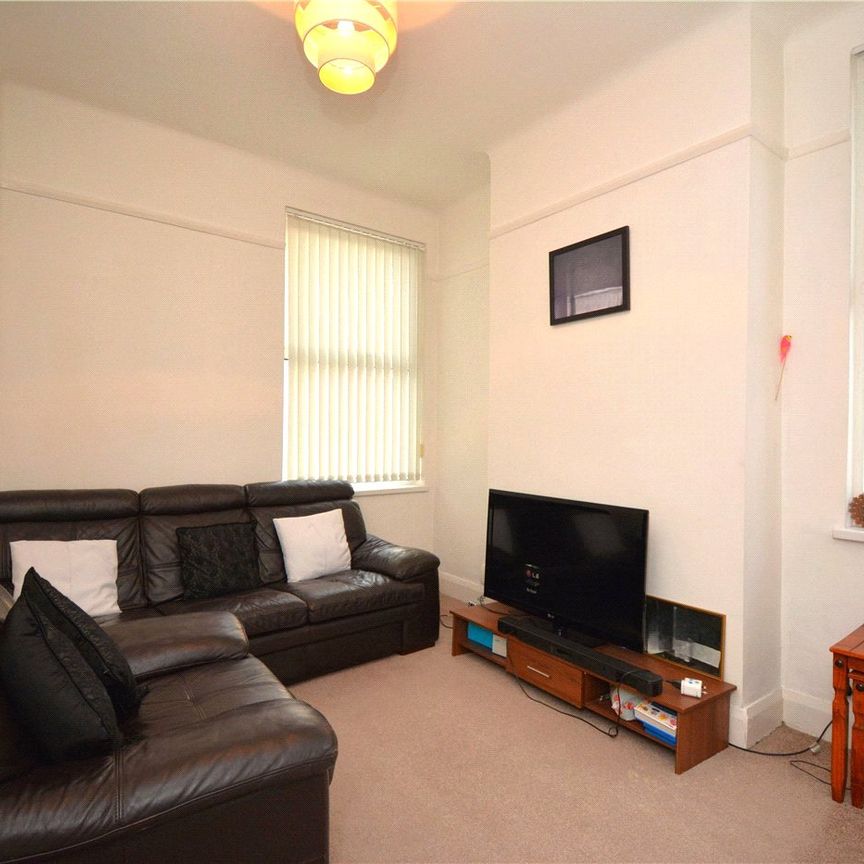 Poulton Road, CH44 4DF, Wallasey - Photo 1