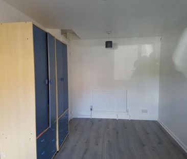 1 bedroom terraced house to rent - Photo 4