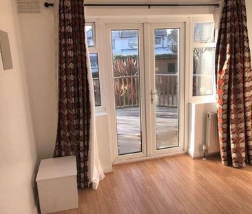 Langland Crescent, Stanmore, Middlesex, HA7 - Photo 3