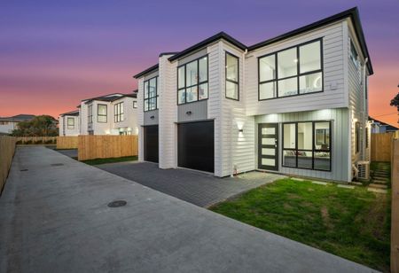 Stylish & Brand New In Central Papatoetoe - Photo 2